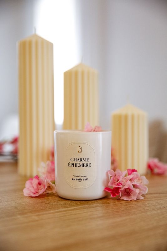 Bougie Parfumée - CHARME ÉPHÈMÈRE