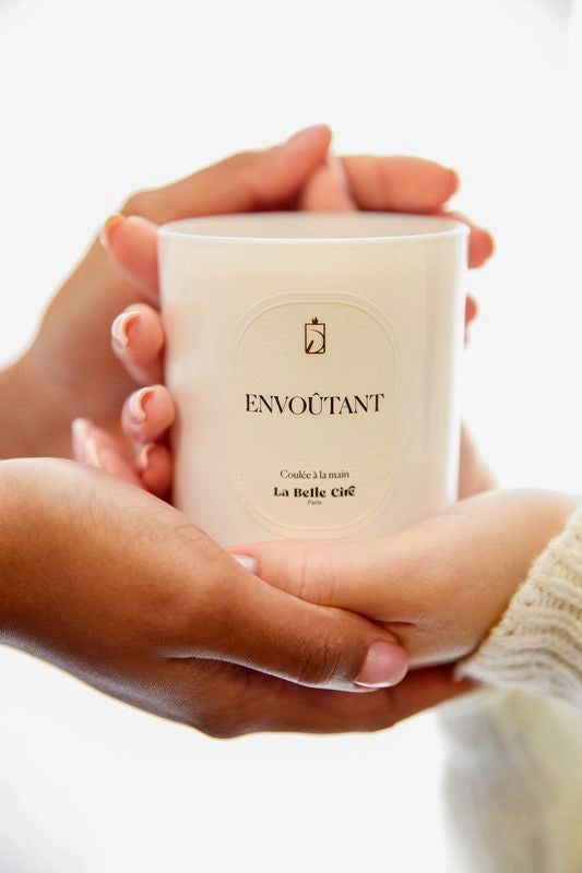 Bougie Parfumée - ENVOÛTANT