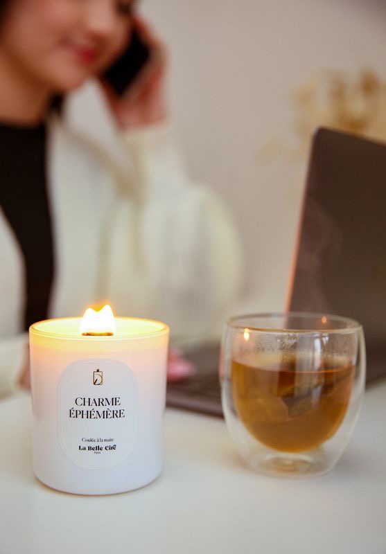 Bougie Parfumée - CHARME ÉPHÈMÈRE